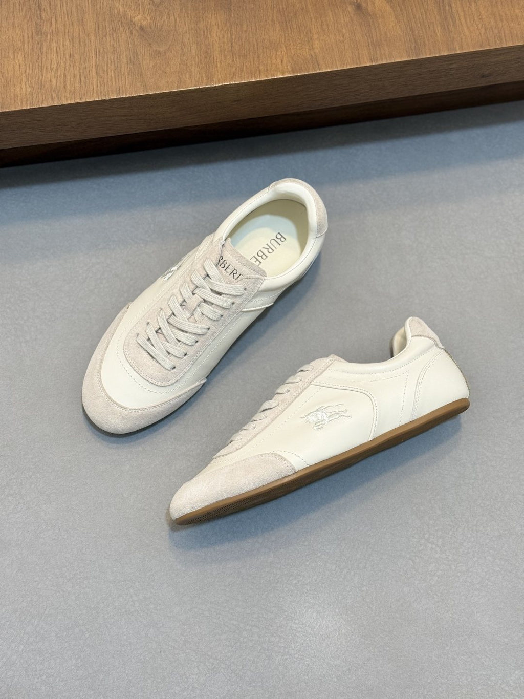 Burberry White Horse Graphic Low-Top Sneakers — front